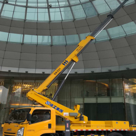 南桥镇附近高空作业车租赁｜安全设备租赁｜高空安装|工程定制化方案｜亿立达设备租赁